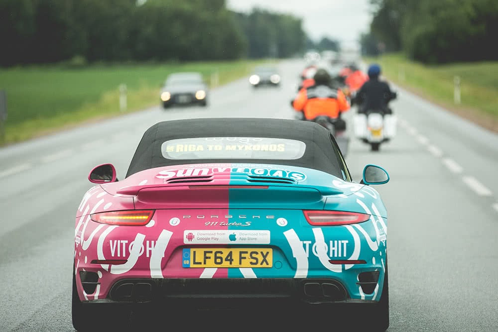 Gumball 3000 © Hugo Pettit