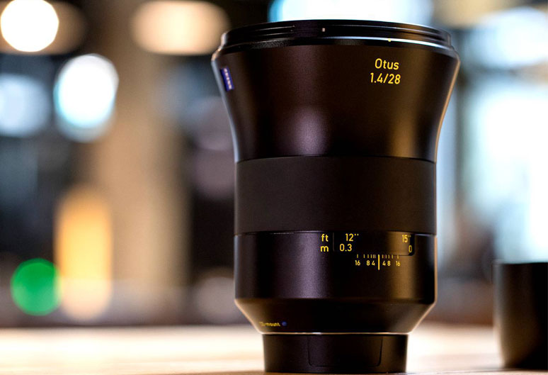 ZEISS OTUS LENSES | REVIEWED BY IAN DERRY image